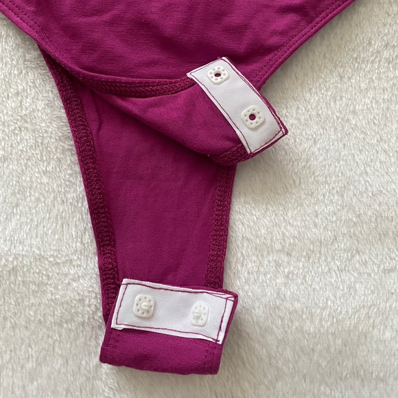 Fashion Nova “Anything but Square” bodysuit - Picture 5 of 8